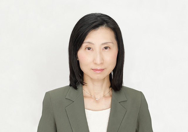 上席コンサルタント：古閑 由佳